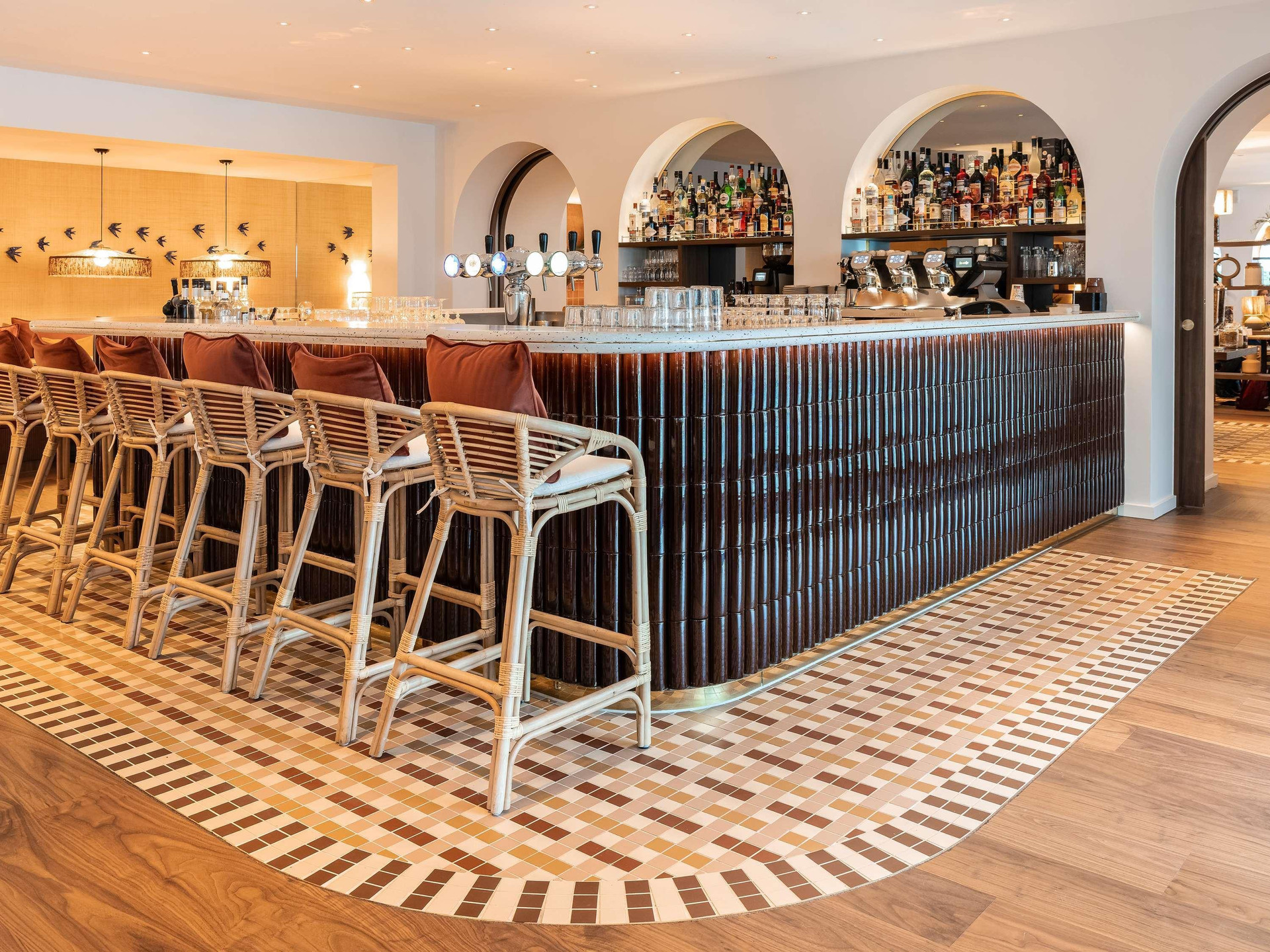 Bar/Salón Novotel Luxembourg Kirchberg