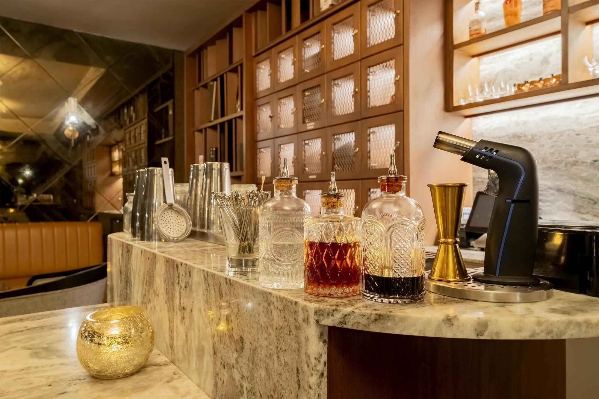 Bar/Salón Hyatt Regency Panama City