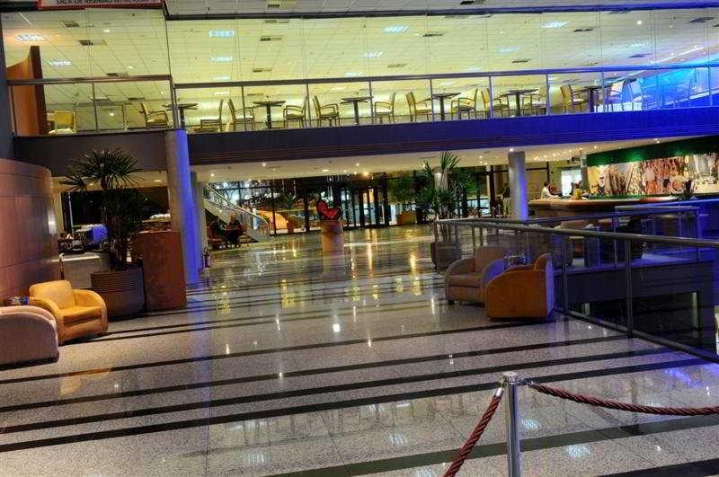 Vista Exterior Holiday Inn Parque Anhembi