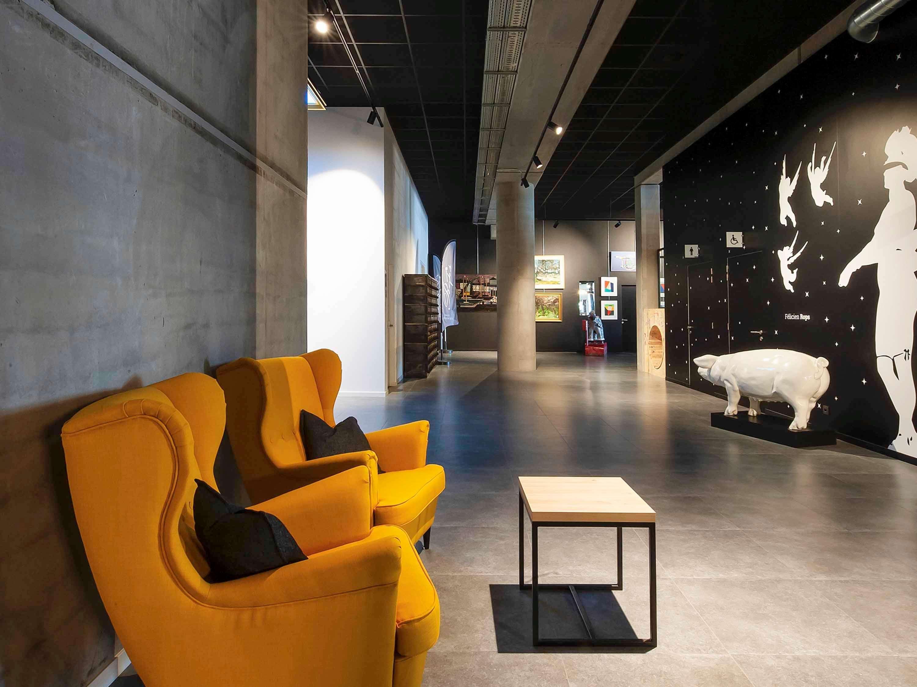 Vista Lobby Ibis Styles Namur