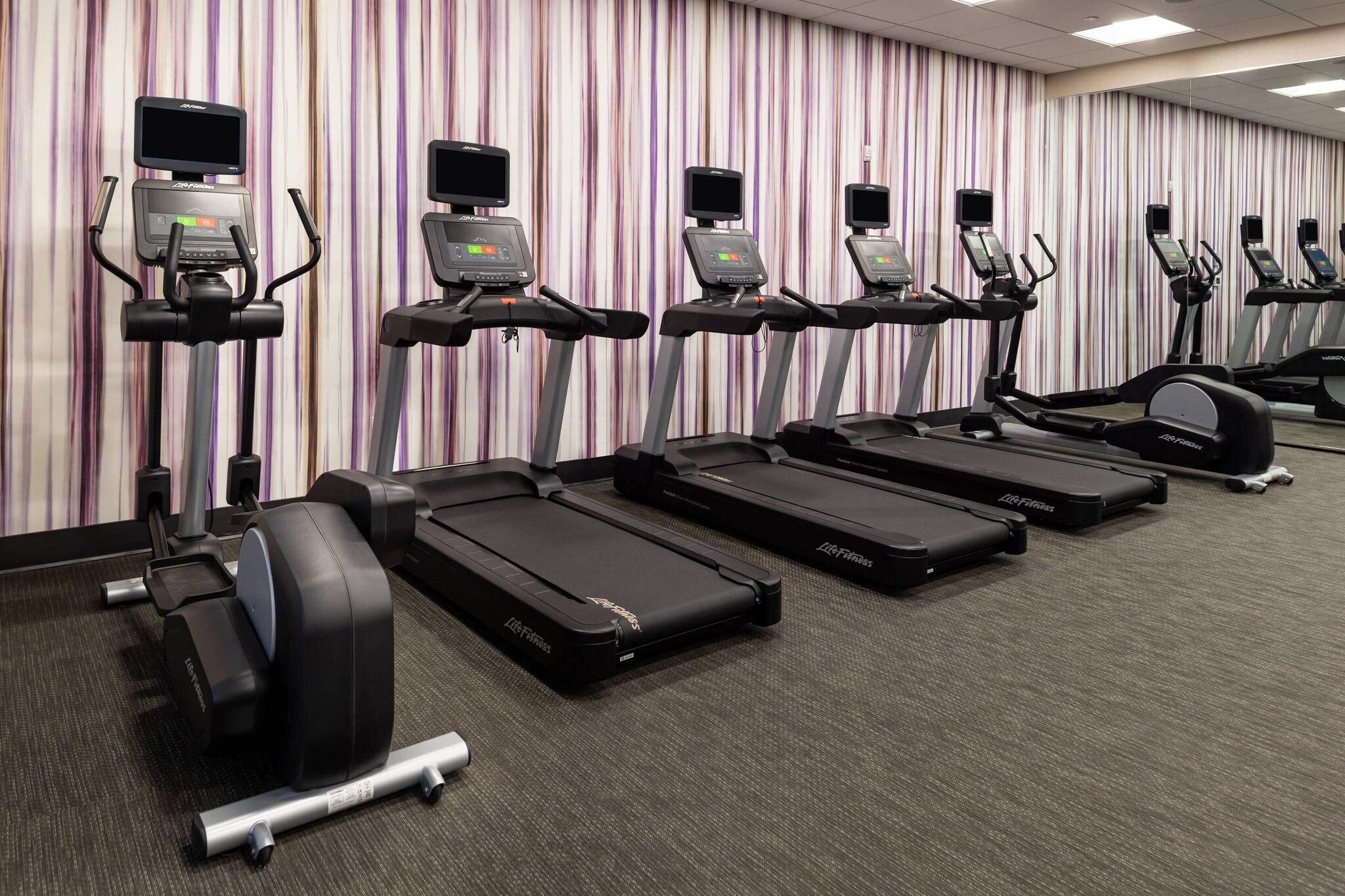 Gimnasio Courtyard by Marriott Charlotte Northlake