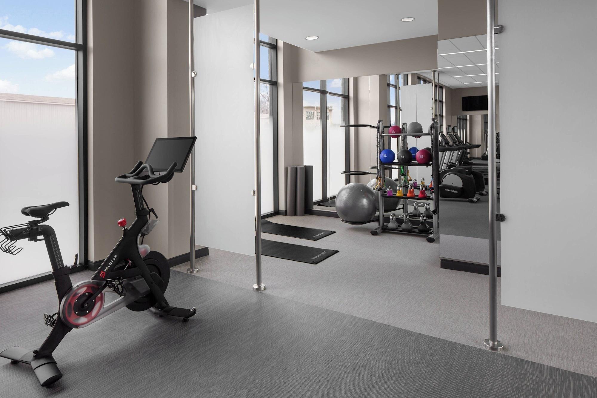 Gimnasio Courtyard by Marriott Lansing Downtown