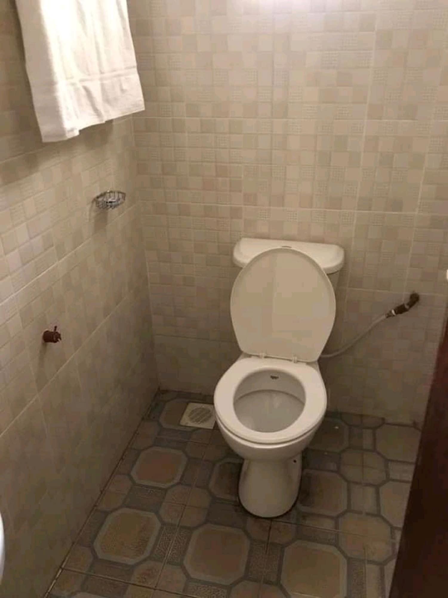 Equipamiento de Habitación The Loop Guest House and Restaurant