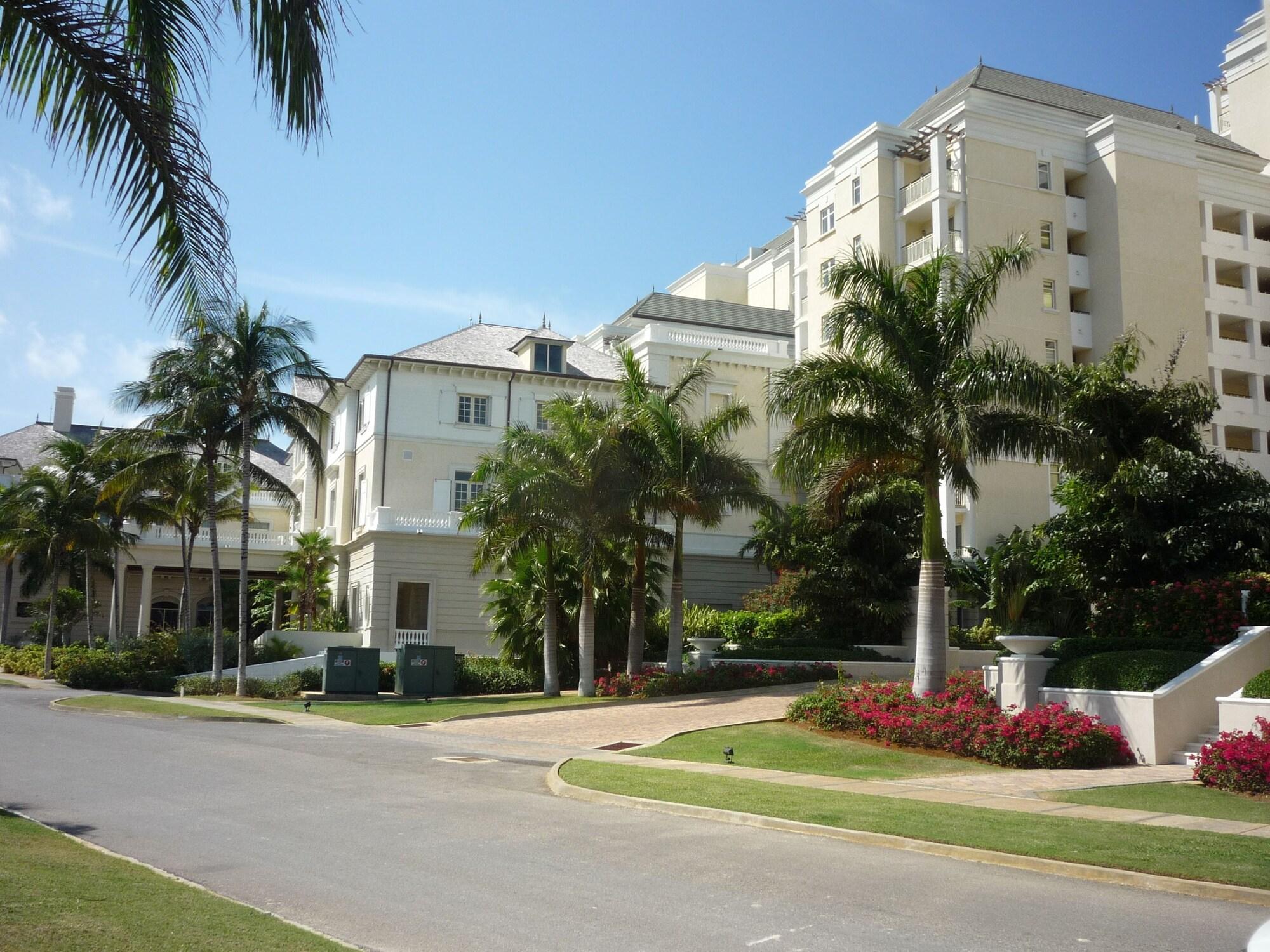 Vista Exterior Palmyra Luxury Beach Condo