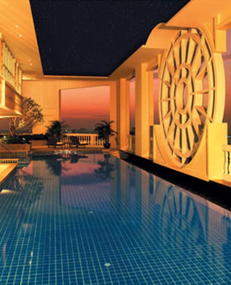 Vista Piscina Mayfair, Bangkok - Marriott Executive Apartments