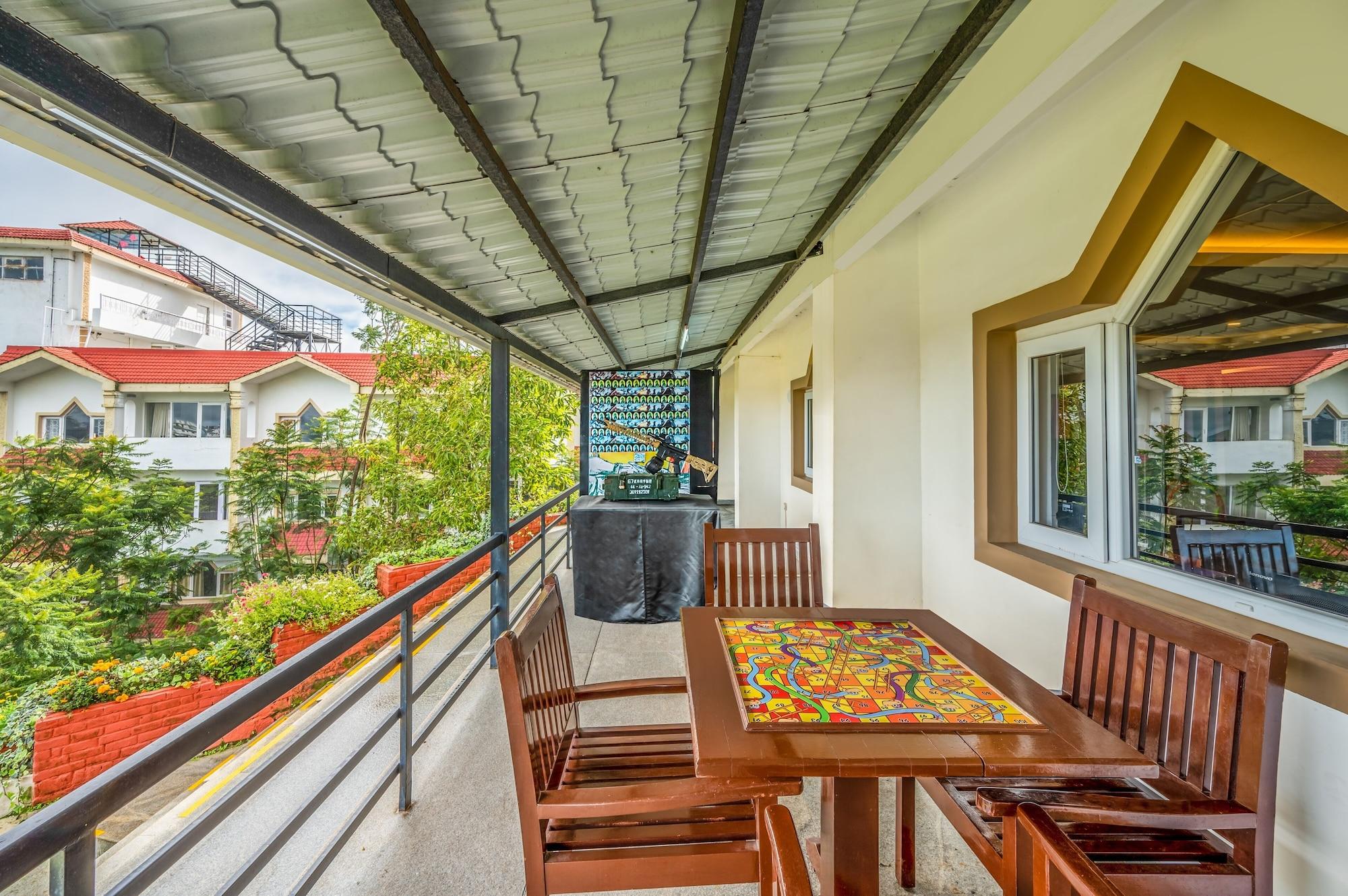 Restaurant Sterling Ooty Elk Hill