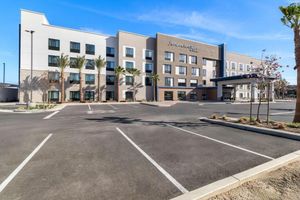 Alojamiento - Hampton Inn & Suites By Hilton Corona