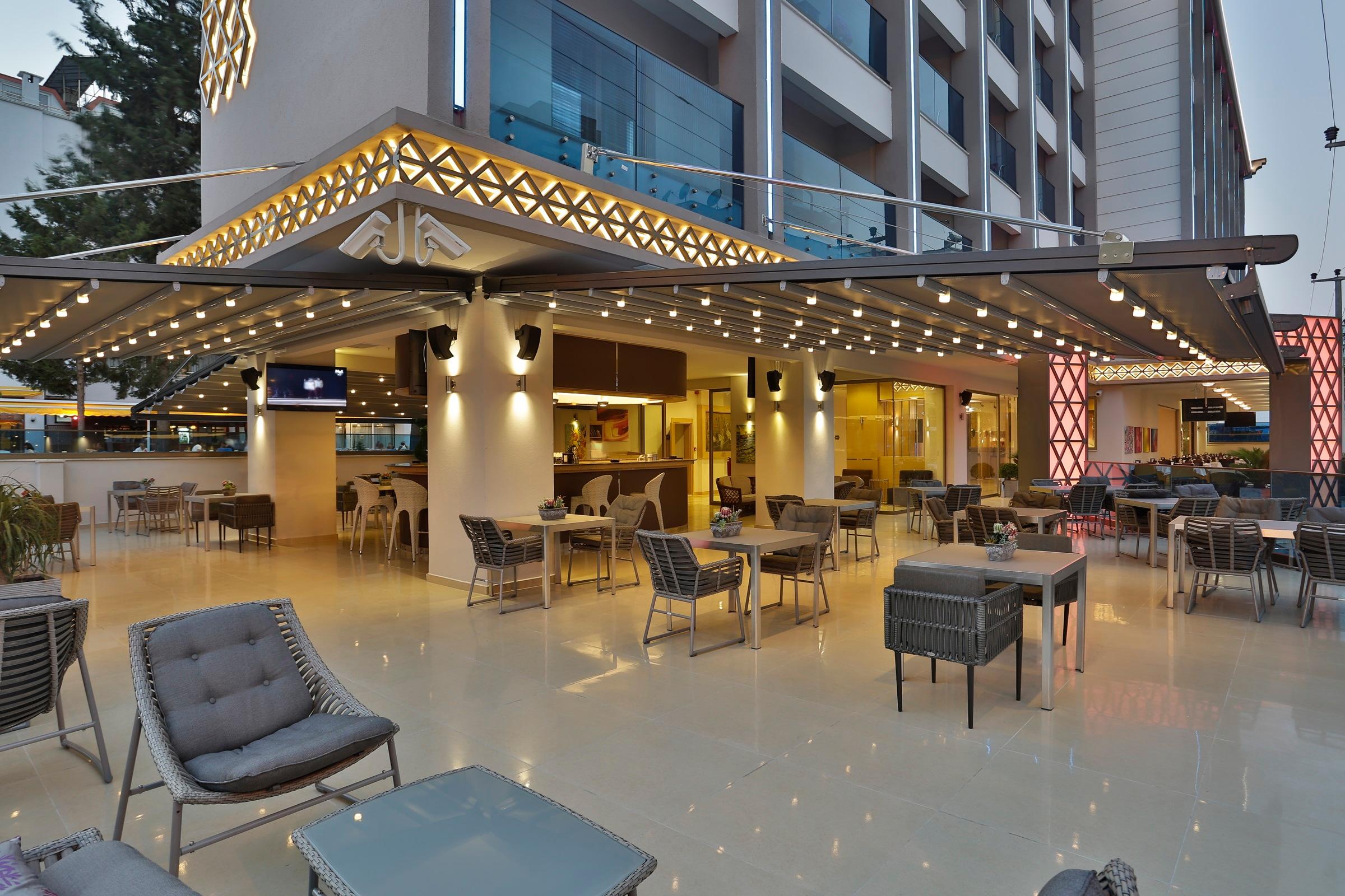 Vista Exterior JDW Design Hotel