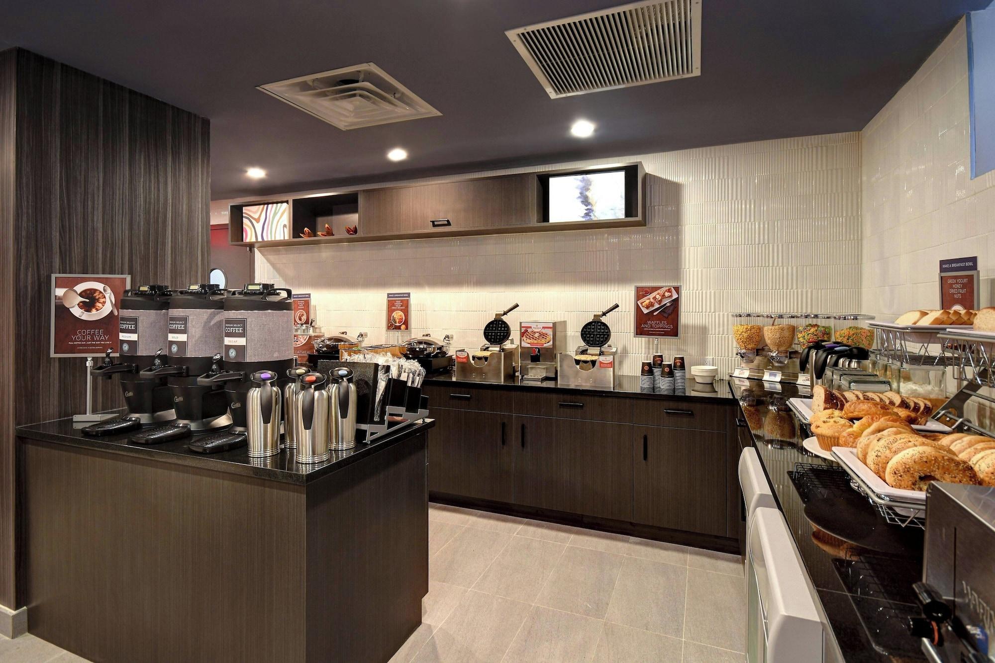 Restaurant SpringHill Suites by Marriott New York Midtown Manhattan/Park Avenue