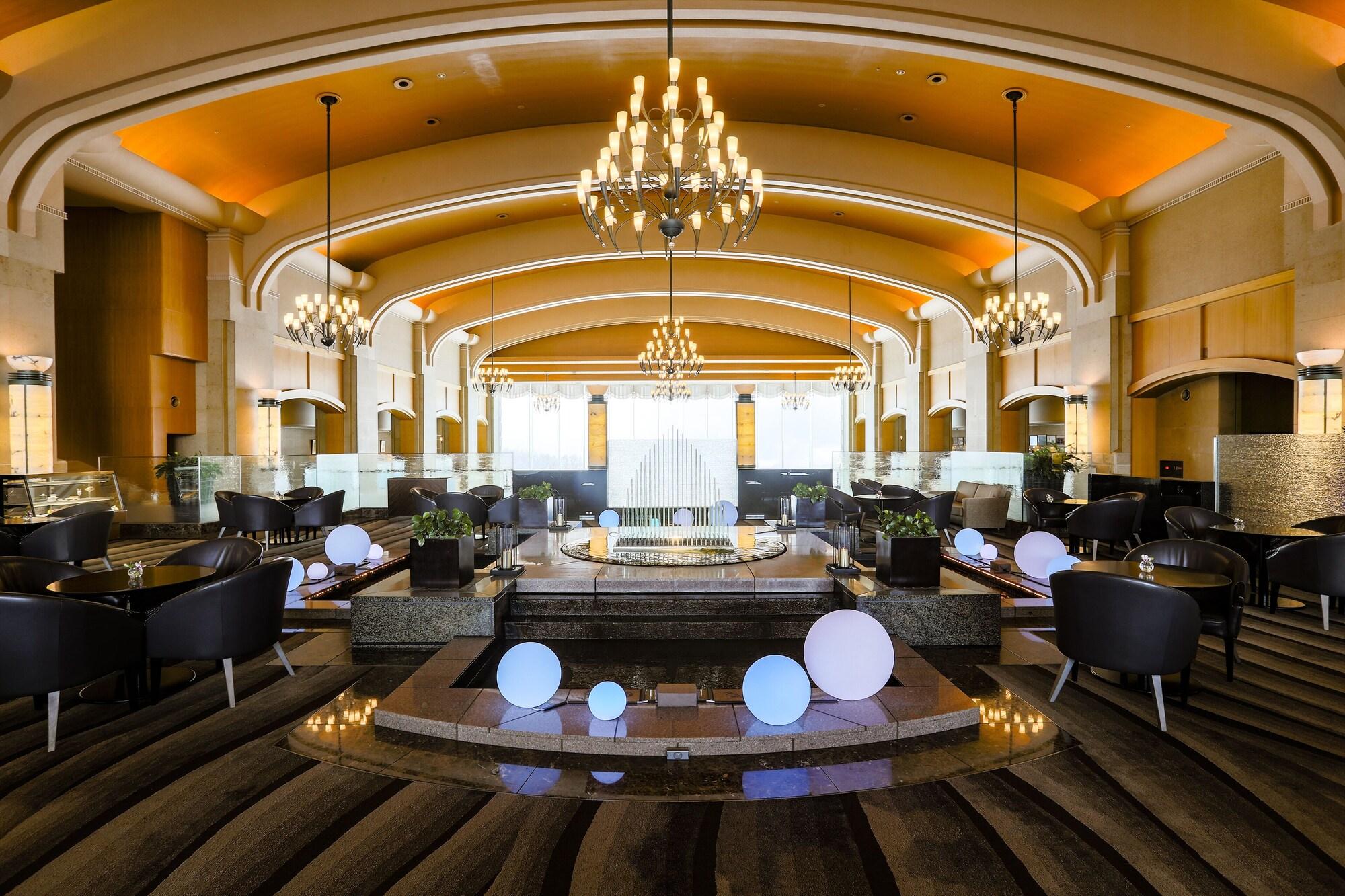 Vista Lobby The Windsor Hotel Toya, Vignette Collection by IHG