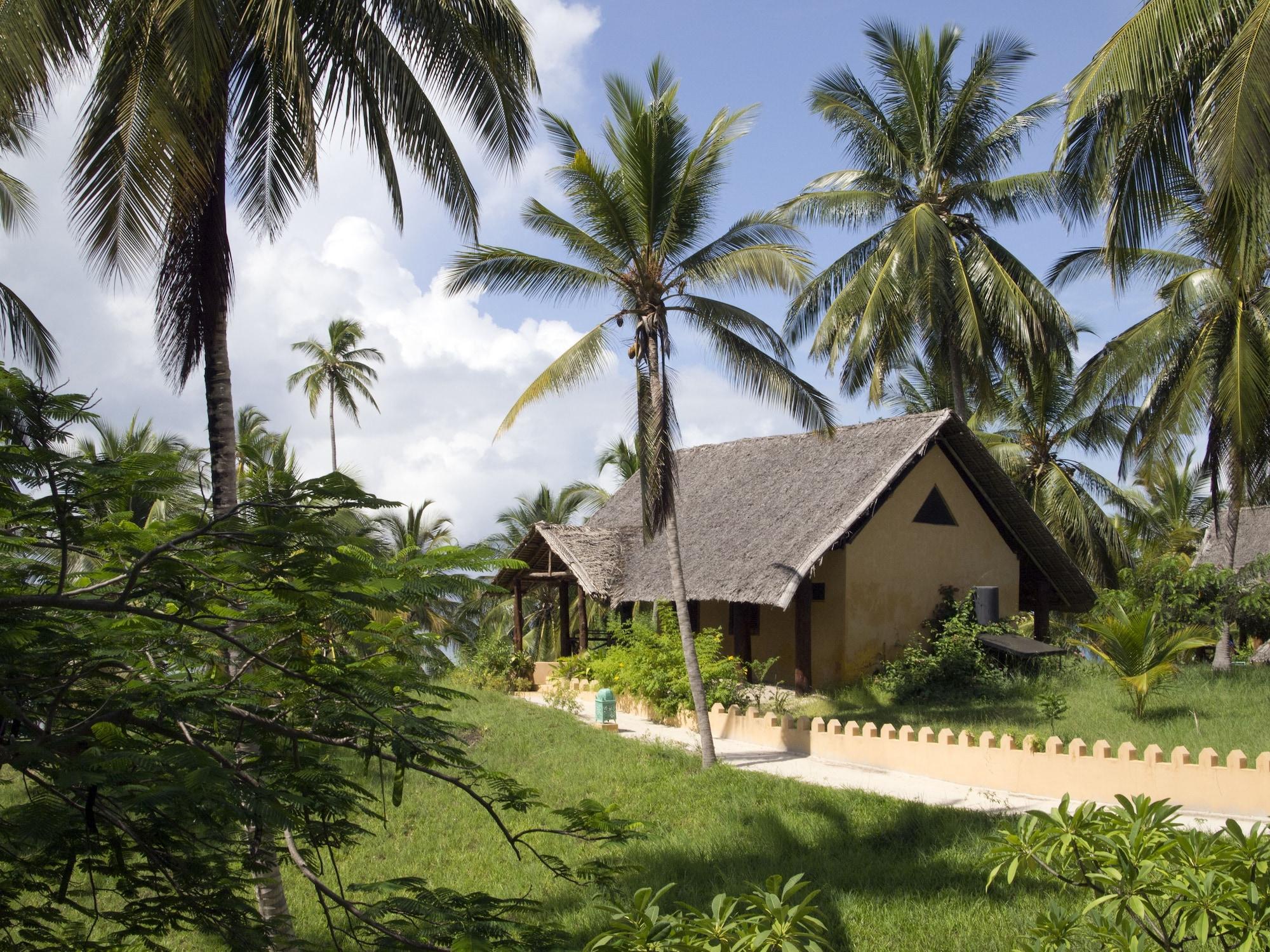 Vista Exterior Kinasi Lodge