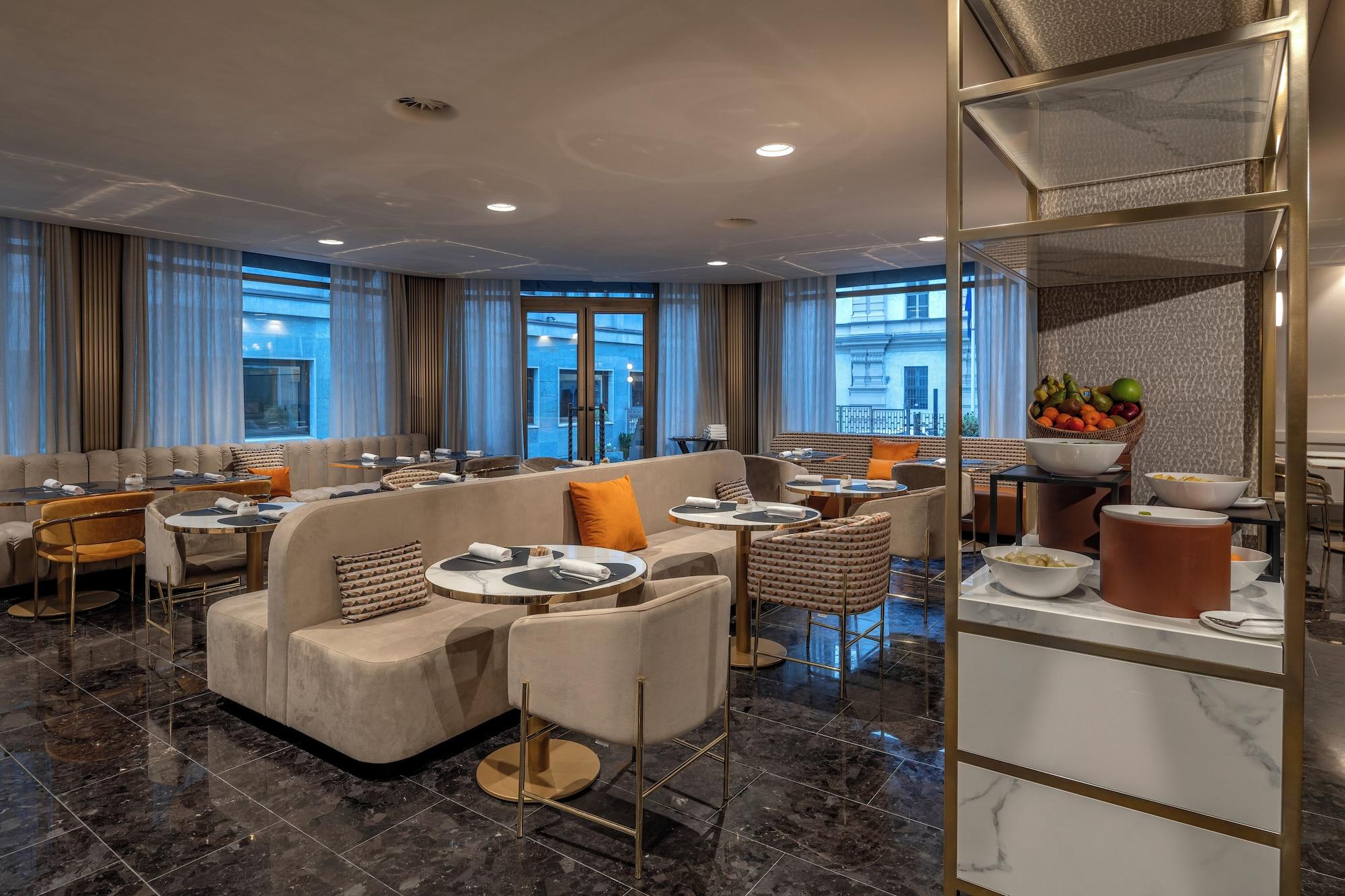 Restaurant Hilton Turin Centre