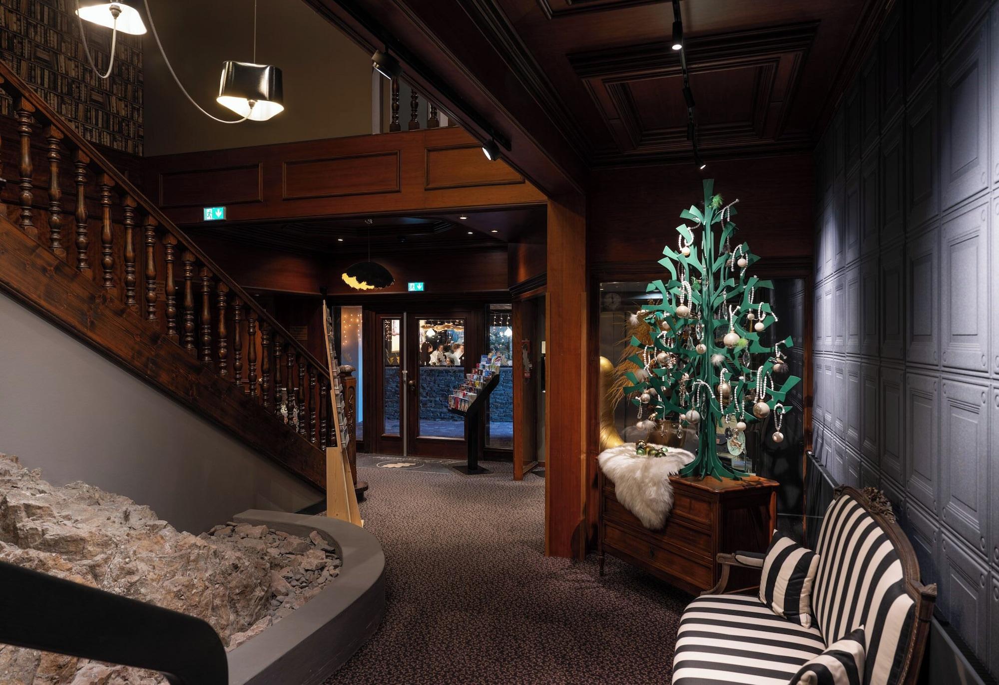 Vista Lobby La Cheneaudiere - Hôtel Spa - Relais & Châteaux