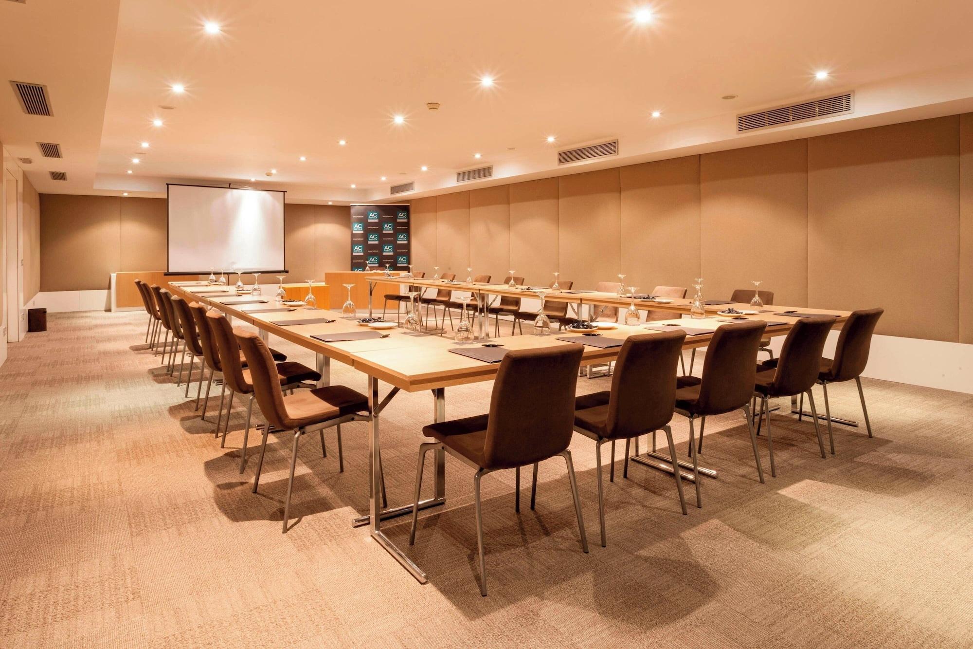 Sala de Reuniones AC Hotel Ciudad de Toledo by Marriott