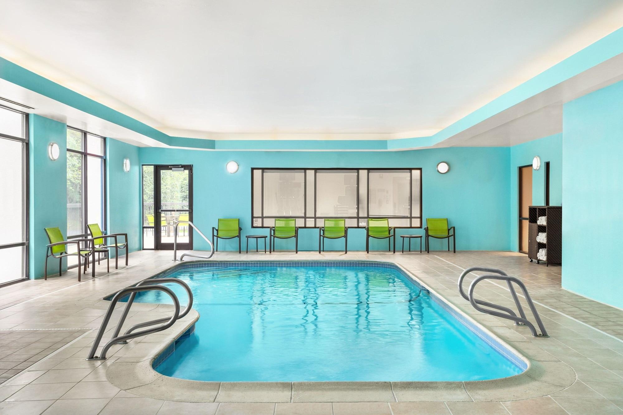 Vista Piscina SpringHill Suites by Marriott Boston/Andover