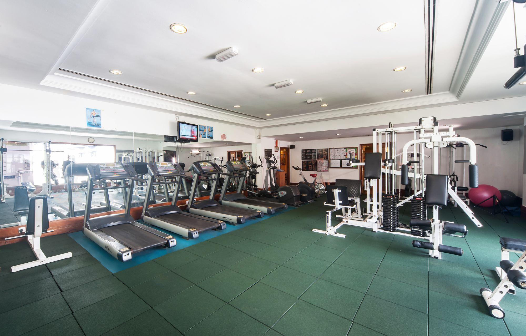 Gimnasio Promenade Hotel Kota Kinabalu