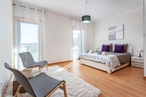 Alquiler Vacacional - 2-Bedroom Luxury Apartment with Rooftop Pool, Village Marina, Olhão
