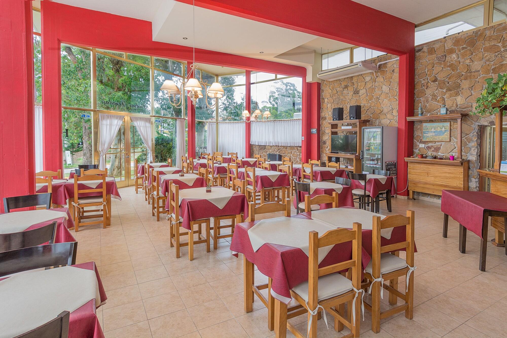 Restaurant Hotel Piedras Doradas