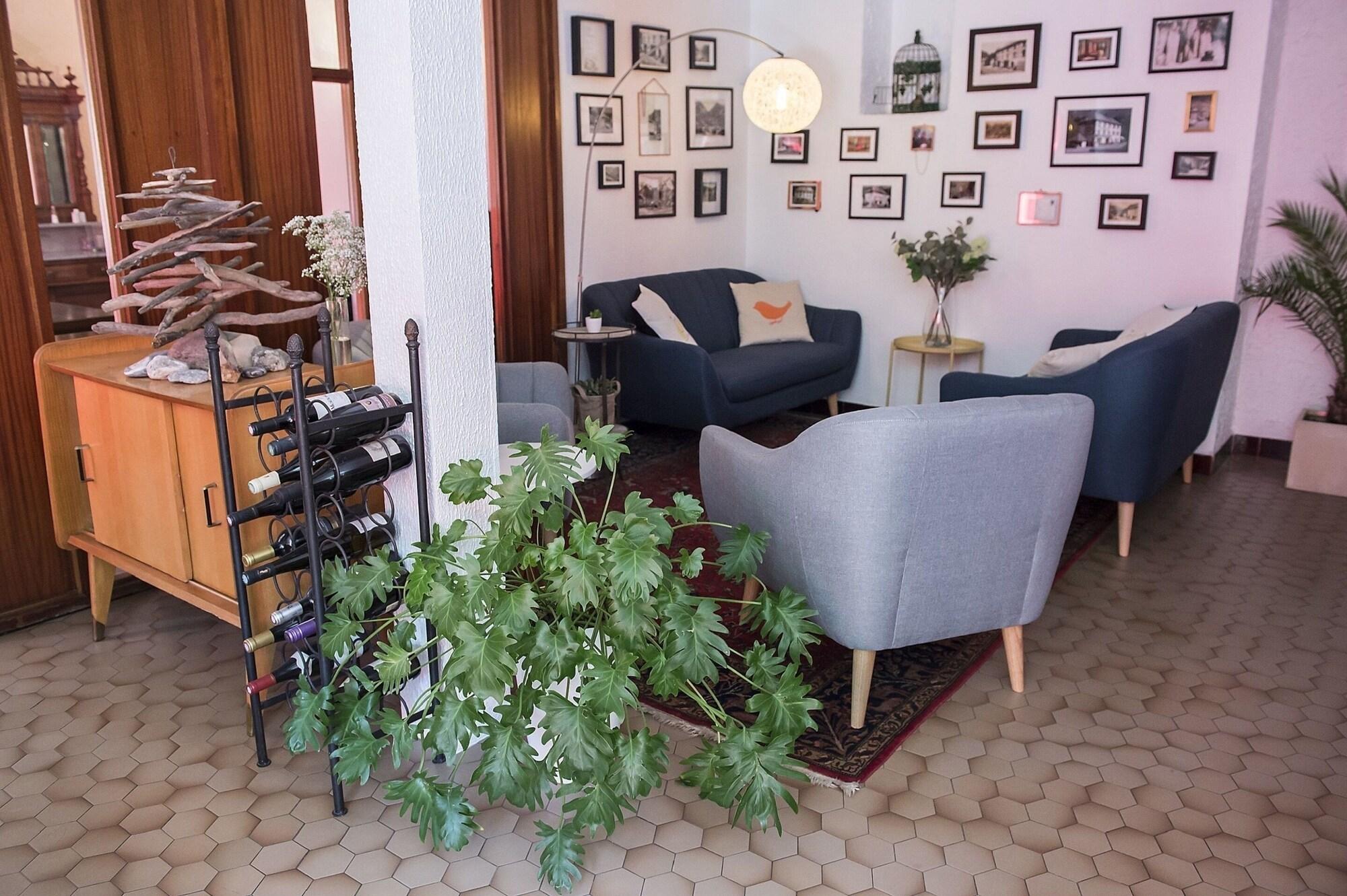 Vista Lobby Le Cassini