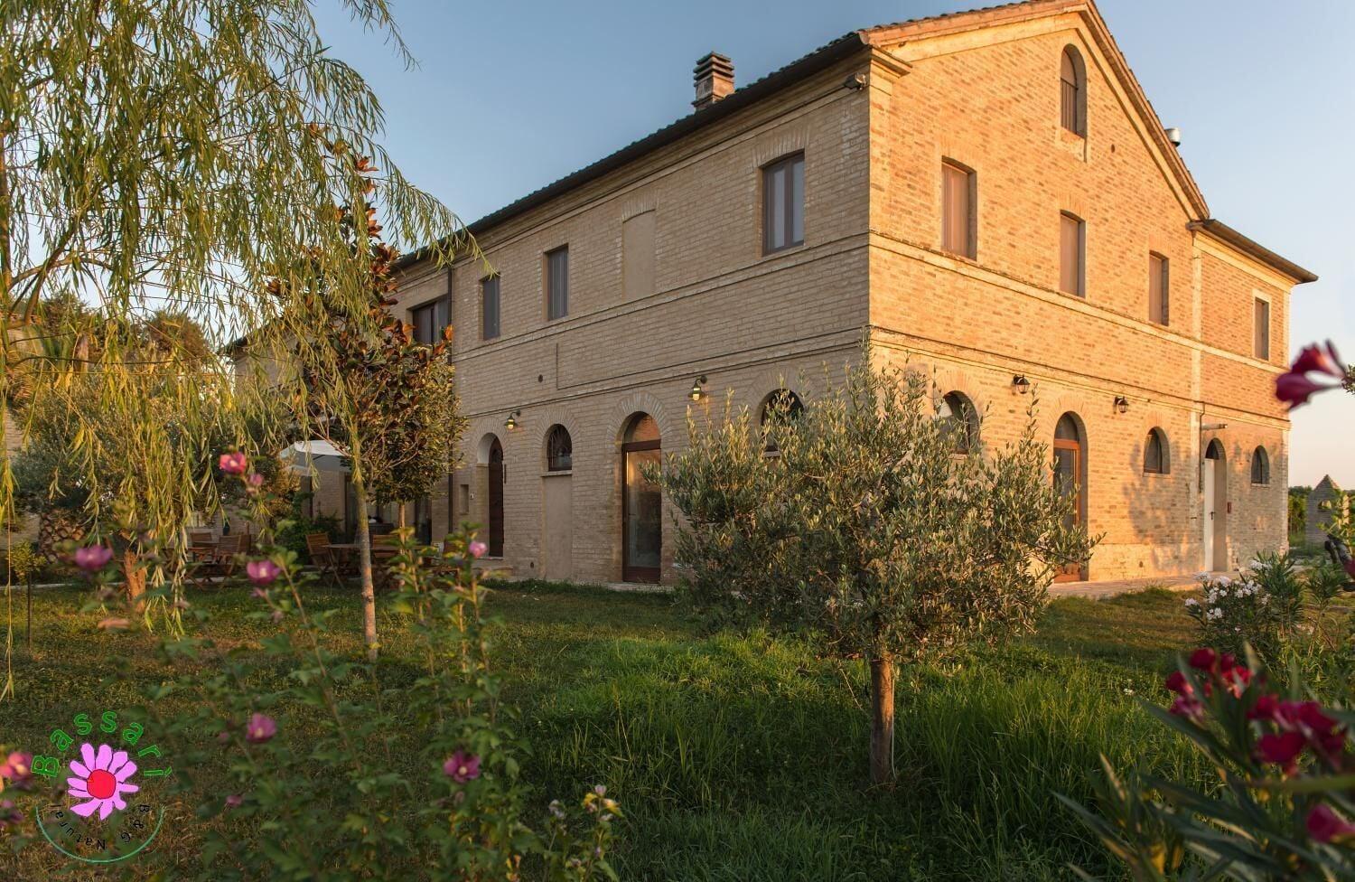 Vista Exterior Agriturismo Bassarì