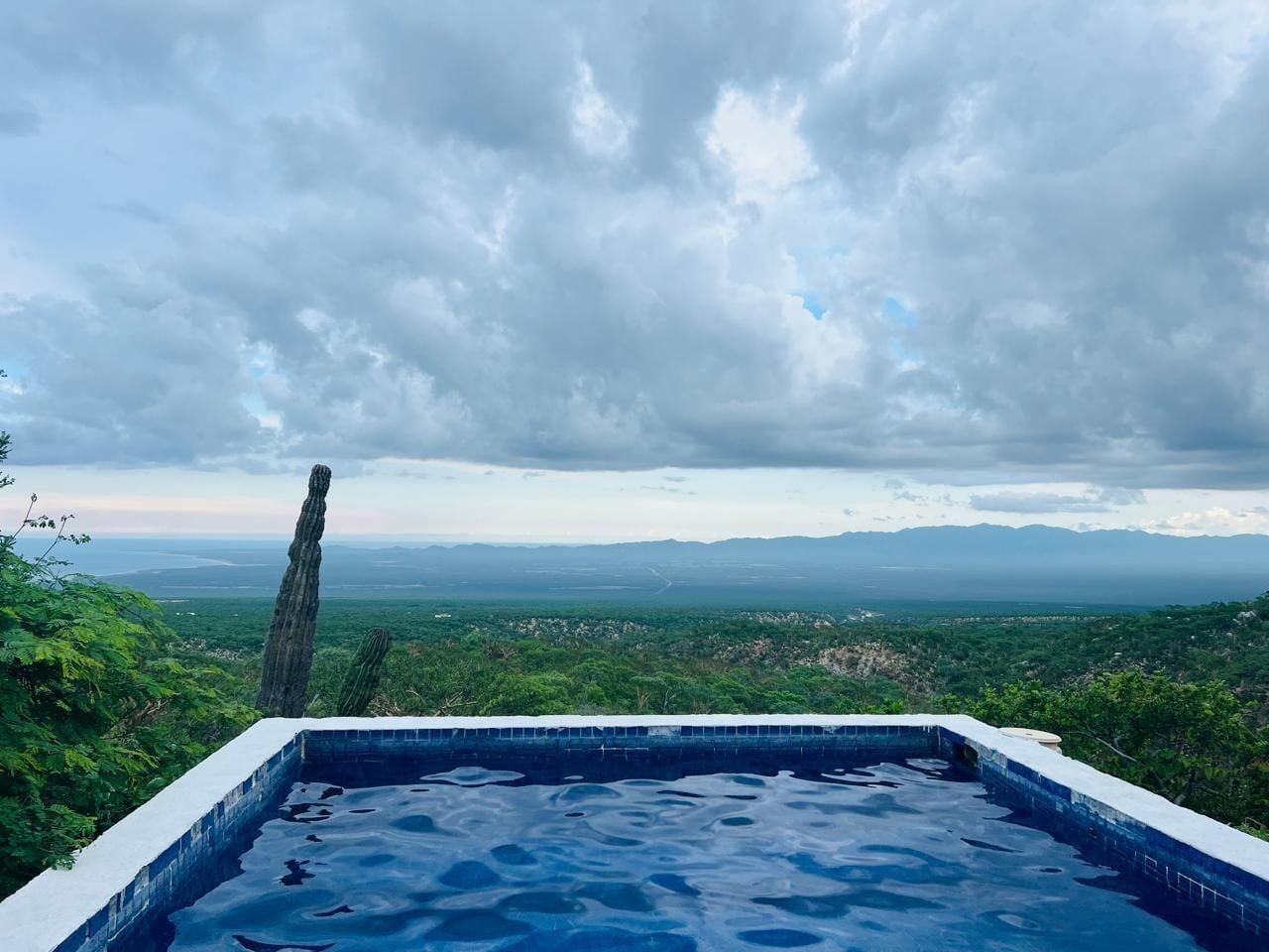 Vista Piscina Ancón Vistamar