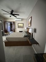 Alquiler Vacacional - Beautiful Modern Poolside Apartment