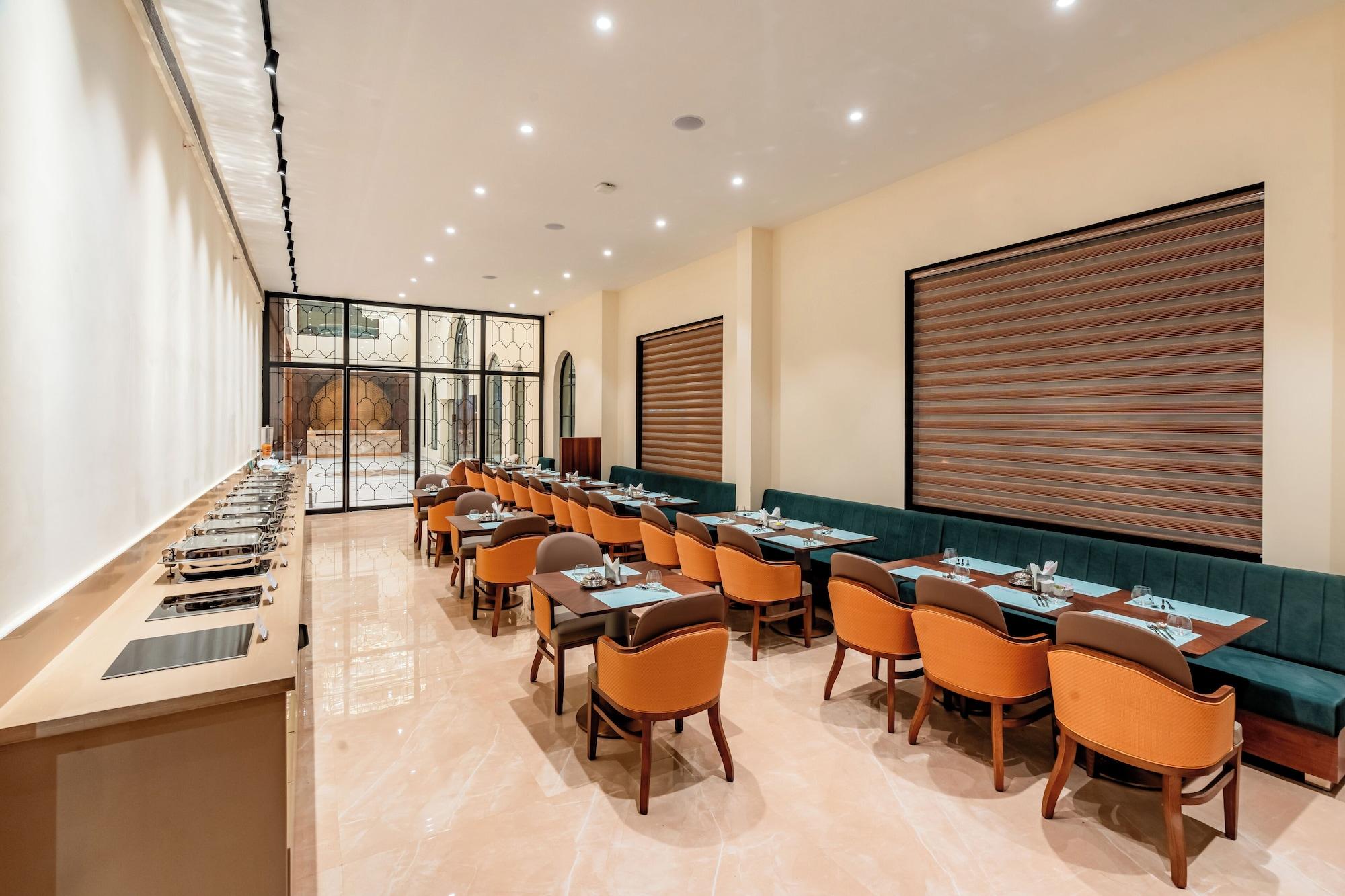 Restaurant Playotel Premier Ujjain