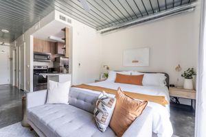 Alquiler Vacacional - Lodgeur at Mid Main Lofts