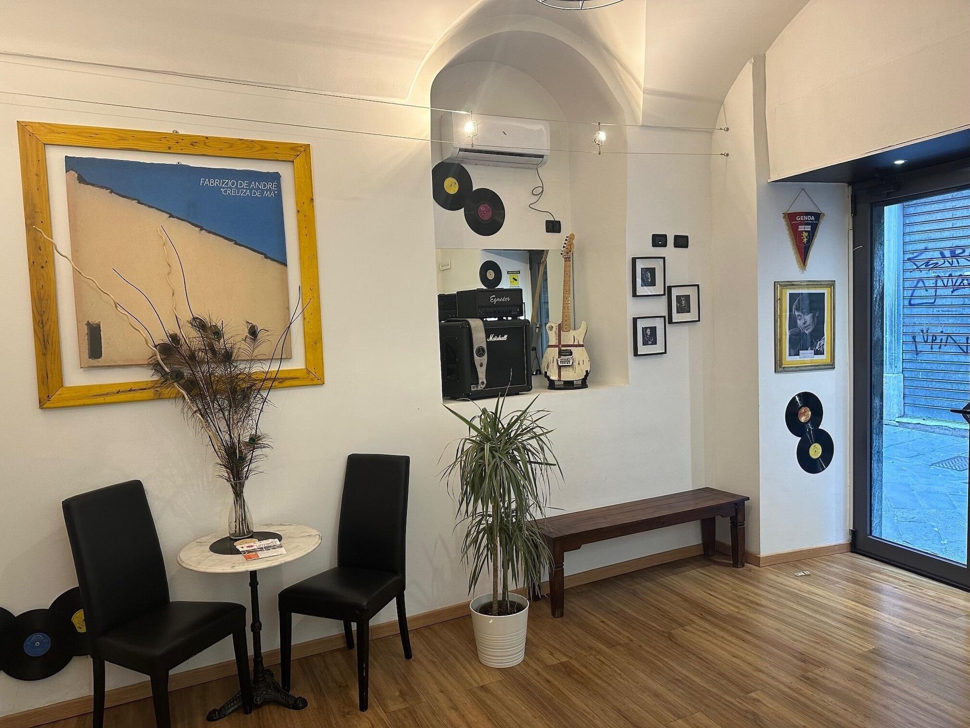 Vista Lobby RED AND BLUES MUSIC HOTEL GENOVA