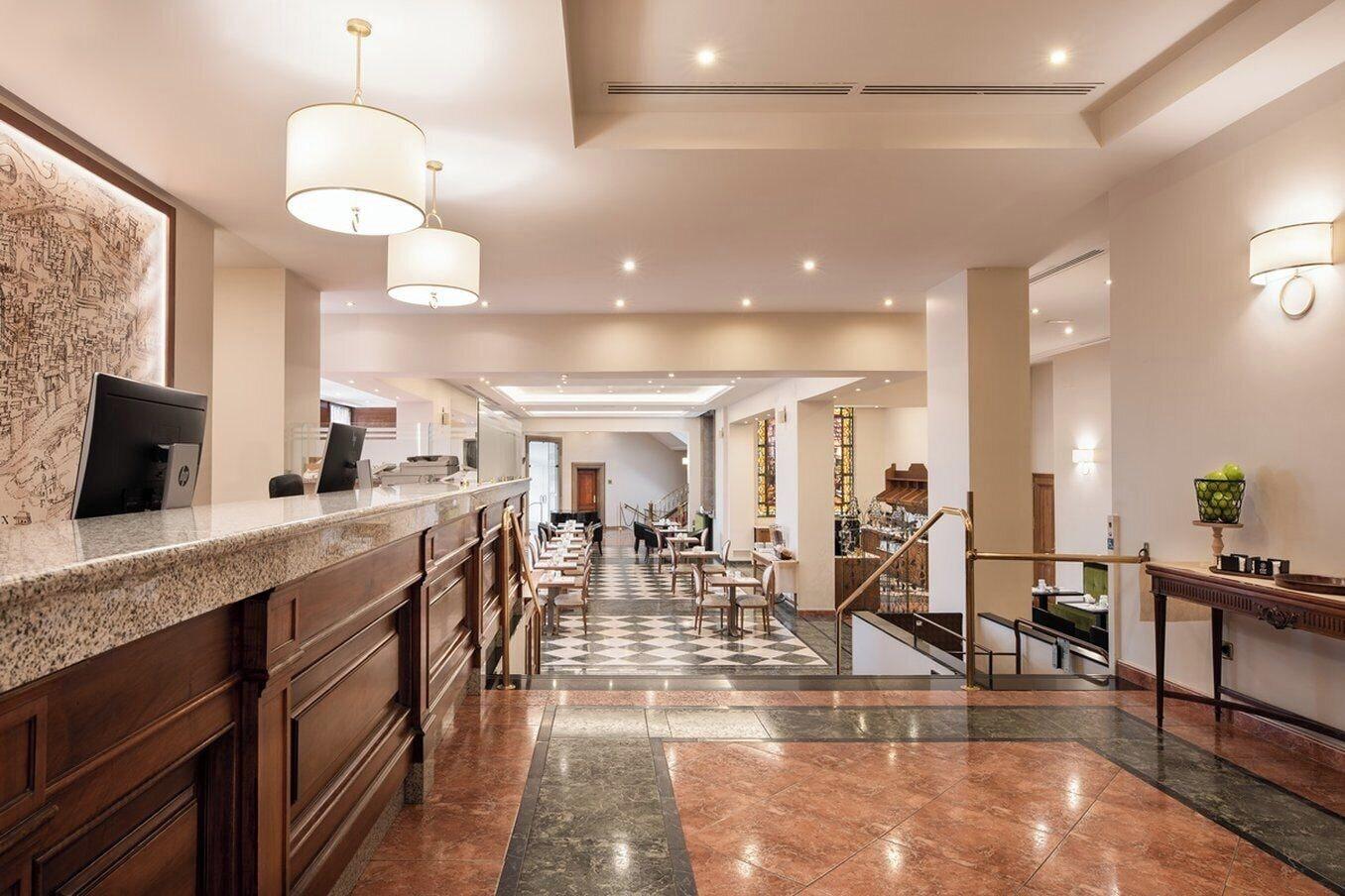 Vista Lobby Hotel Exe Alfonso VIII