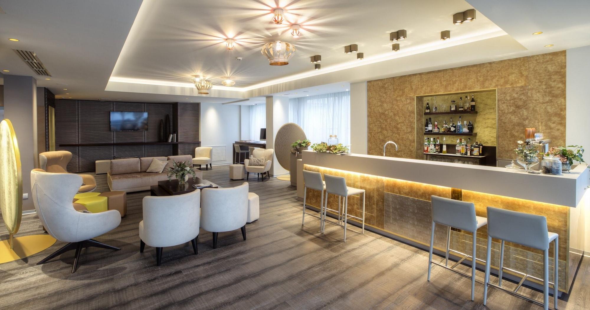 Vista Lobby Hotel Dory & Suite