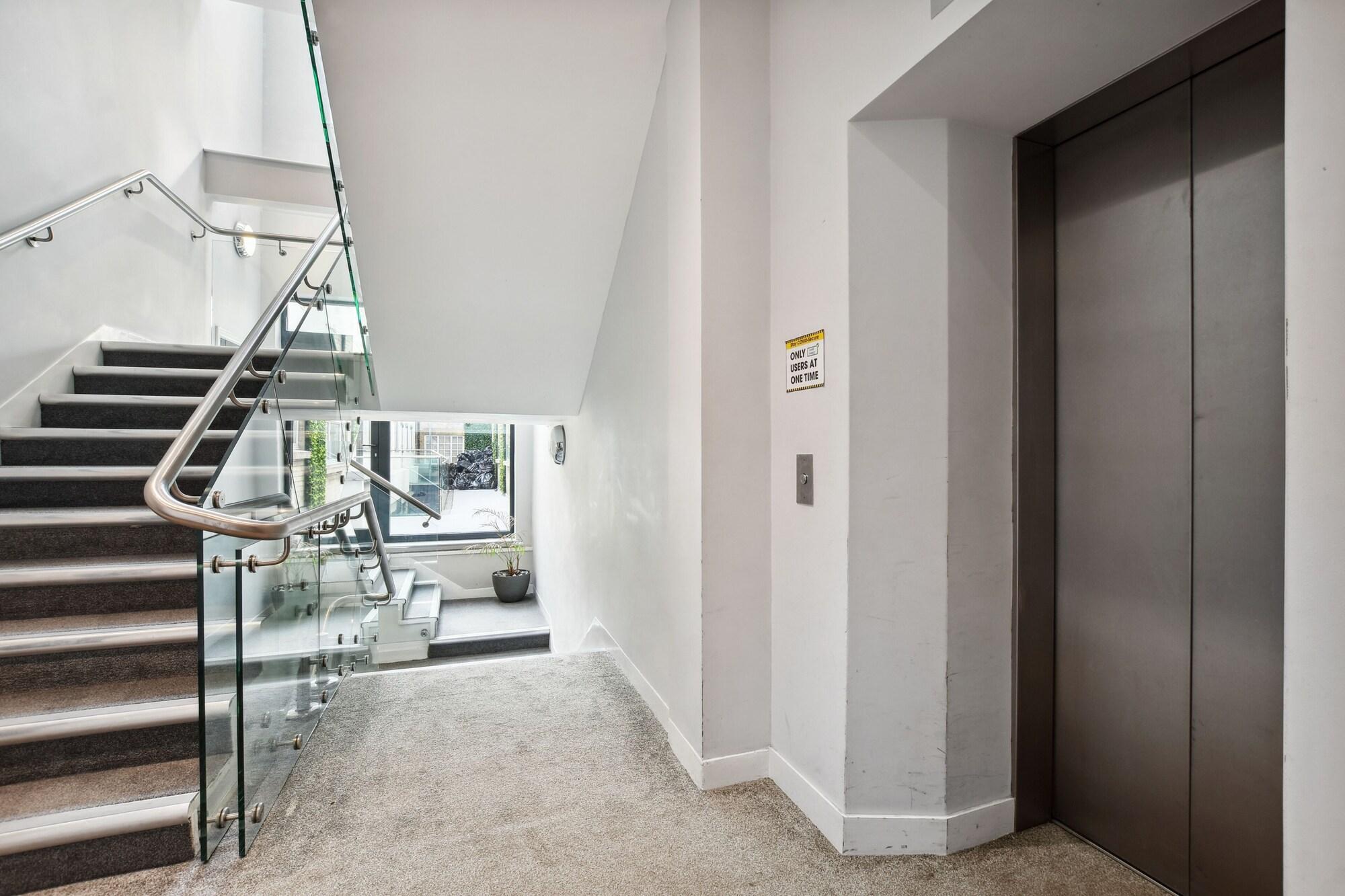 Comodidades del Alojamiento Buckingham Palace by Aeria Apartments