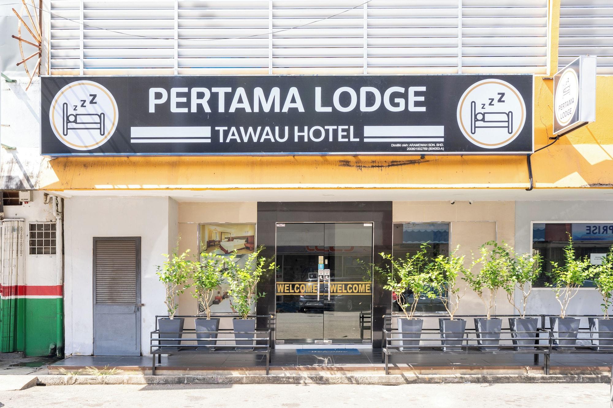 Vista Exterior Pertama Lodge