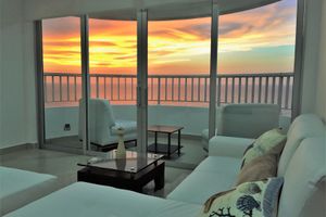 Alquiler Vacacional - Apartamentos SOHO Style - Frente al Mar CTG