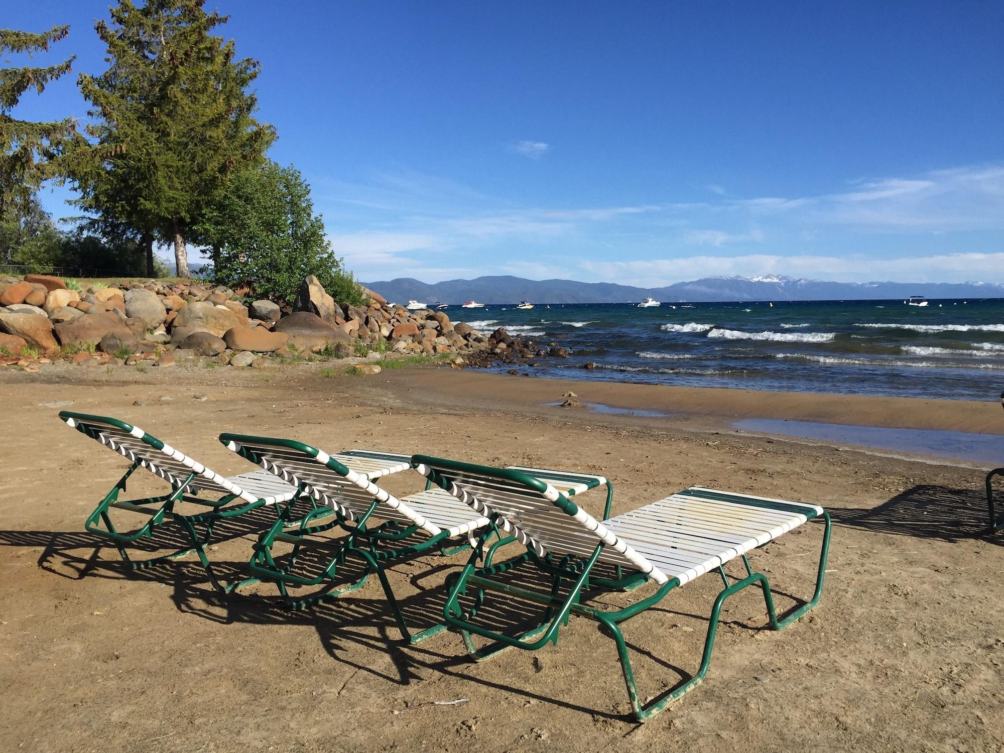 Playa Franciscan Lakeside Lodge