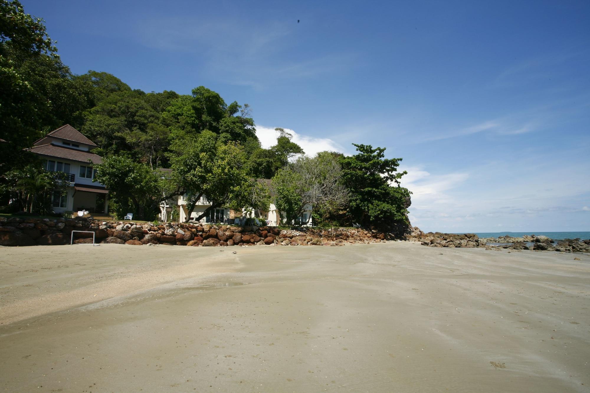 Playa Wangkaew Resort