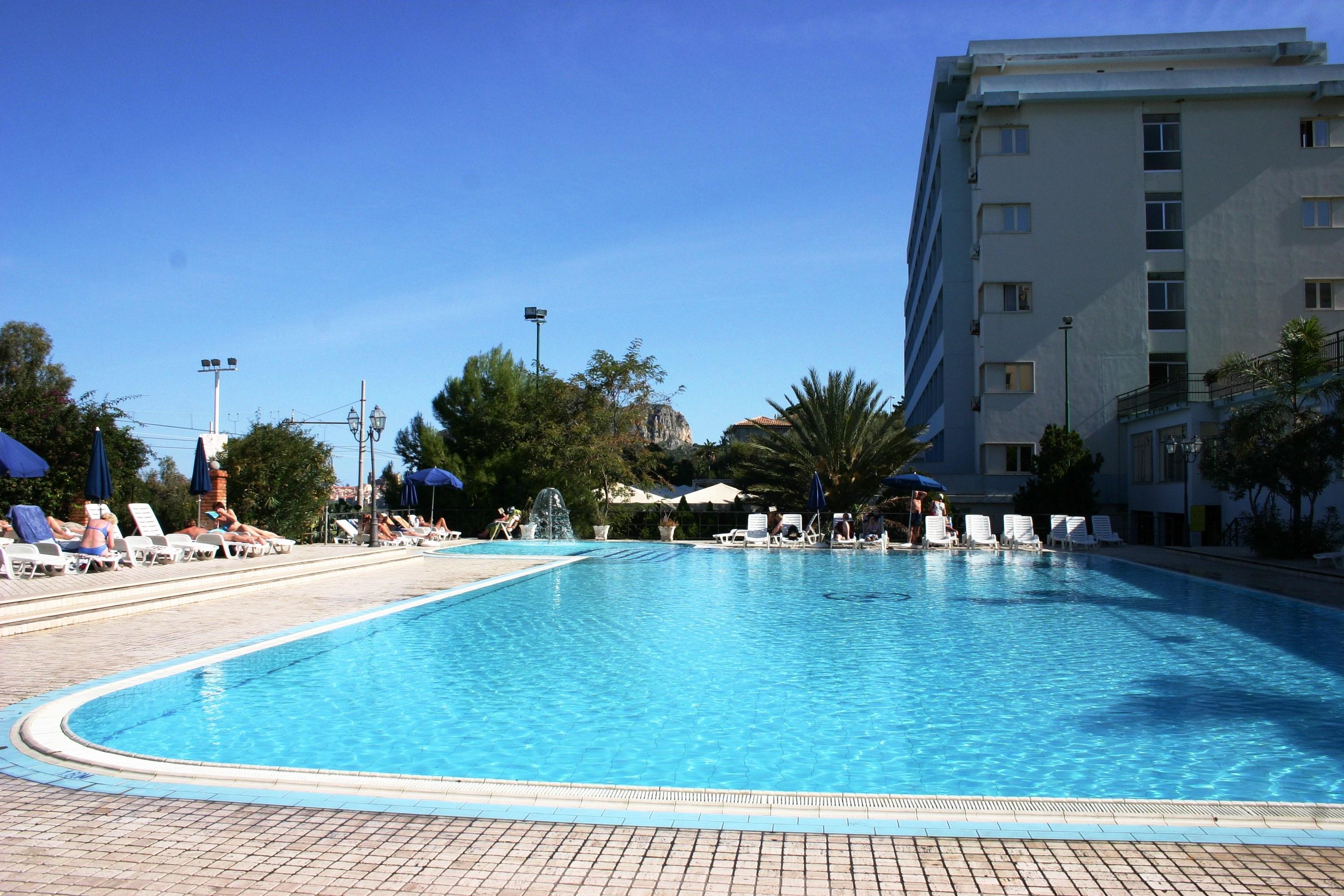Vista Piscina Hotel Santa Lucia Le Sabbie d'Oro