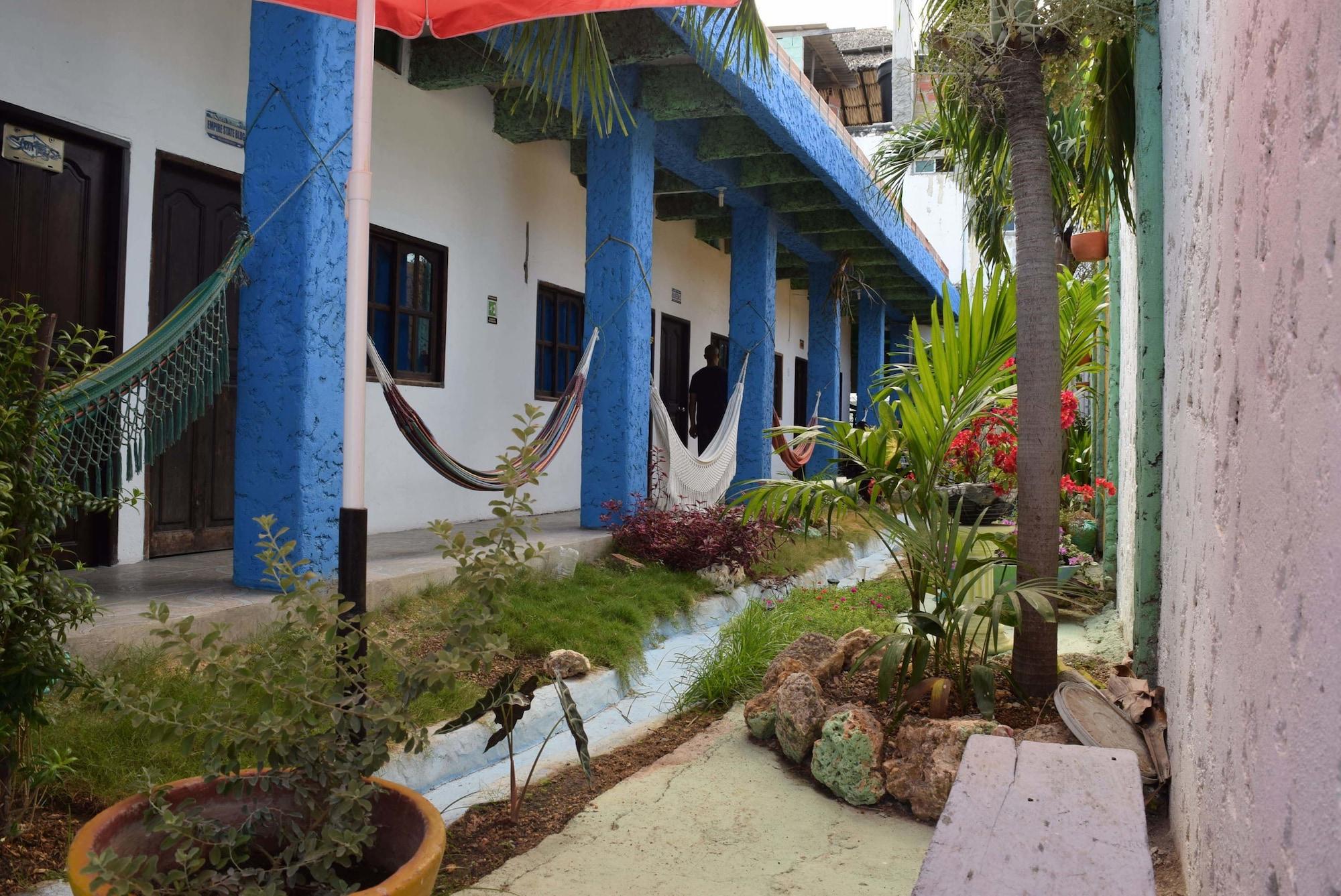 Vista Exterior Casa Torices Real 12
