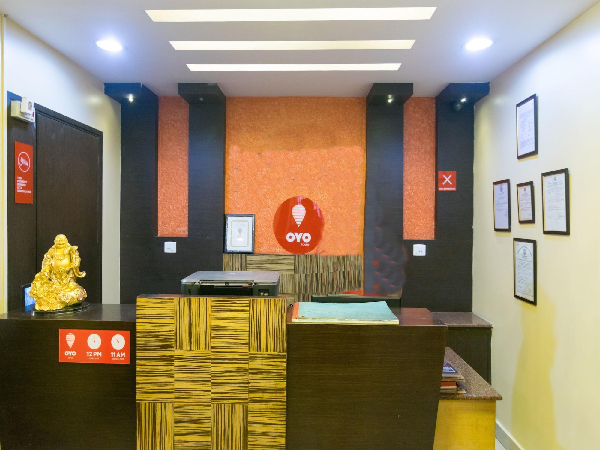 Vista Lobby OYO 5660 Hotel Sree Residency