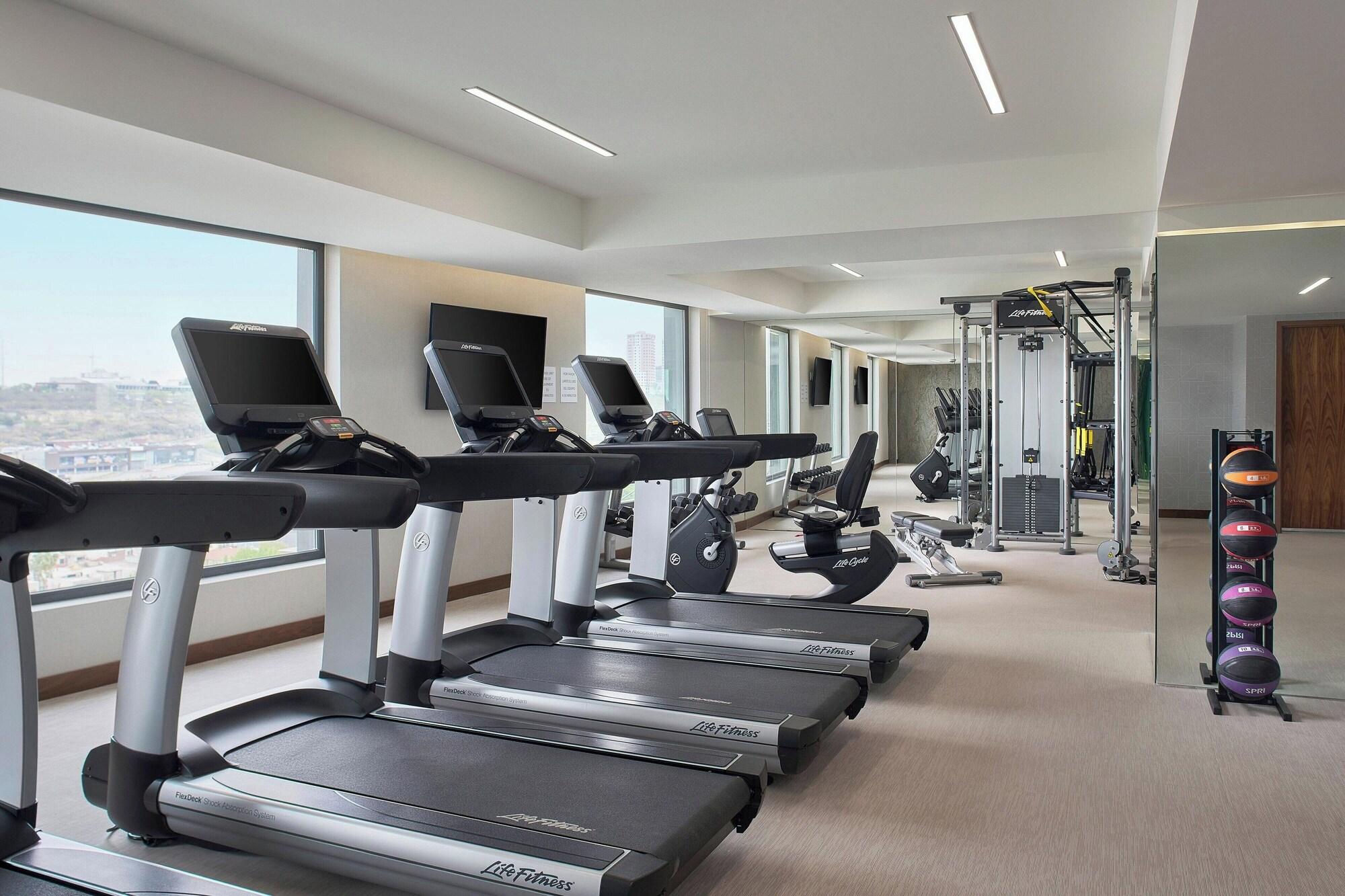 Gimnasio The Westin Monterrey Valle