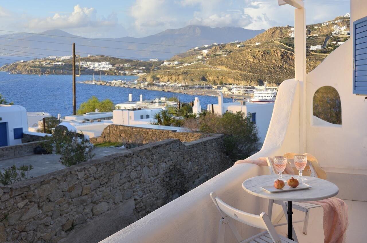 Varios Orizon Tagoo Mykonos