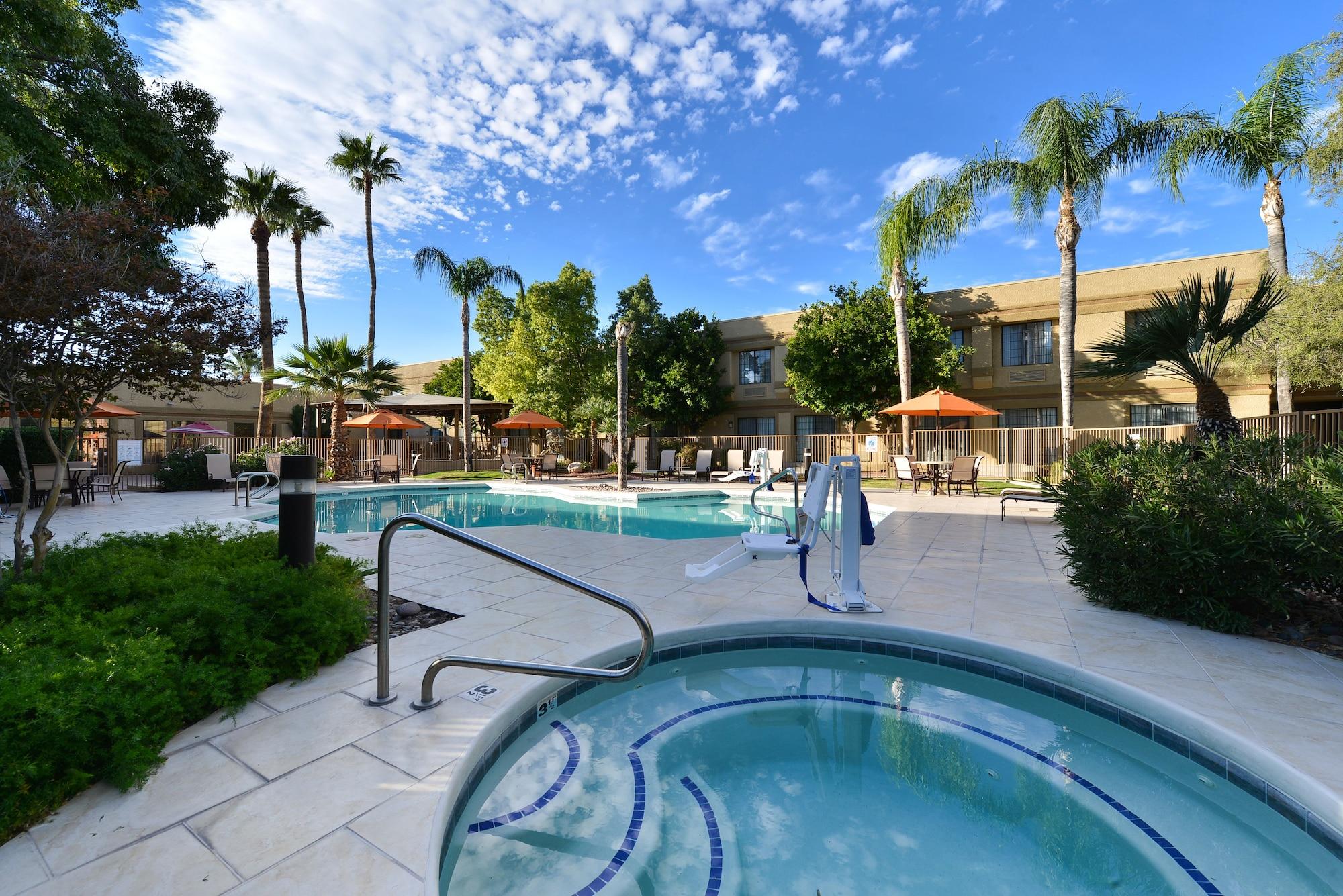 Spa Wyndham Tucson Airport Hotel & Conference Center