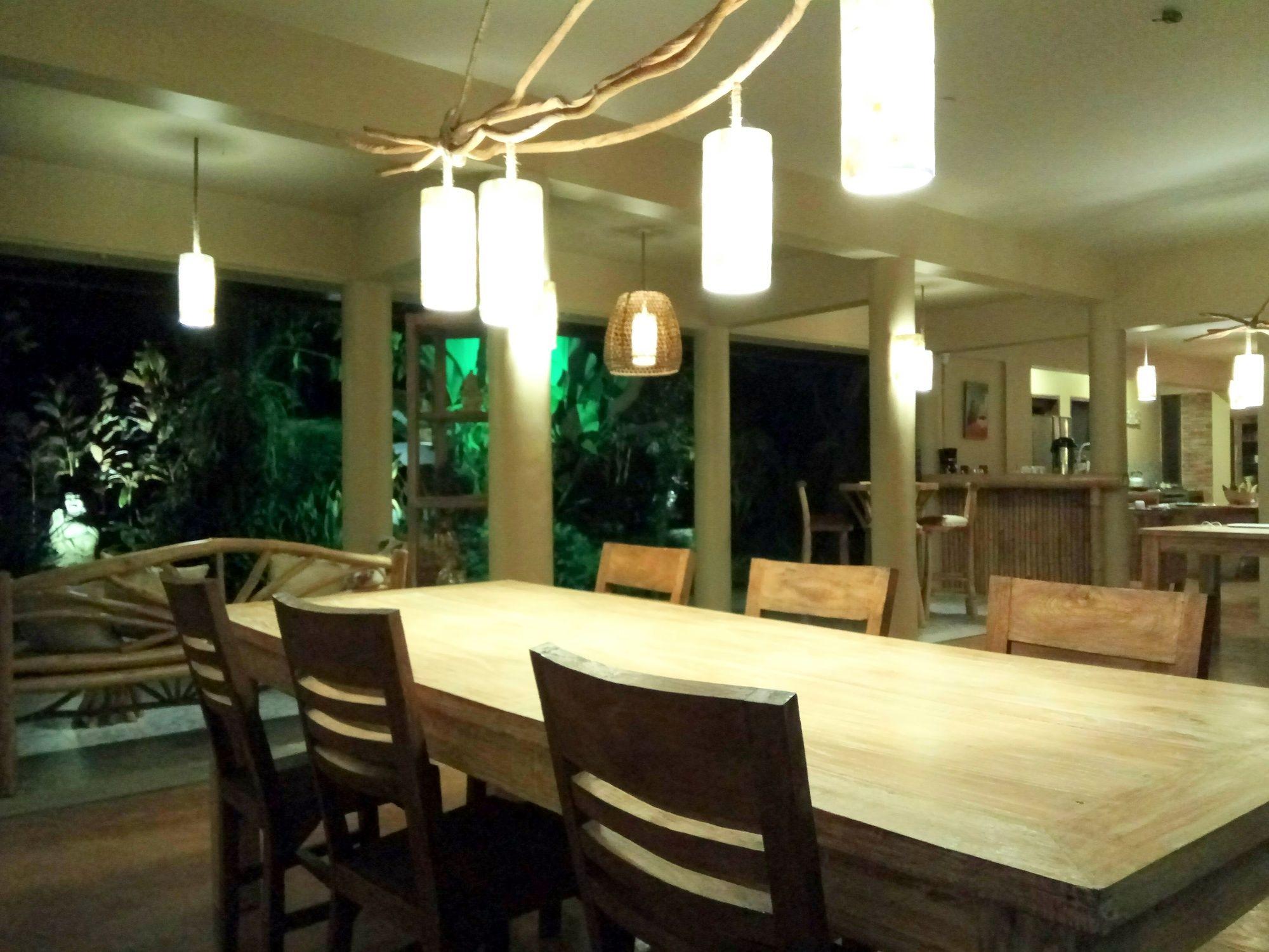 Restaurant Ubud Suites