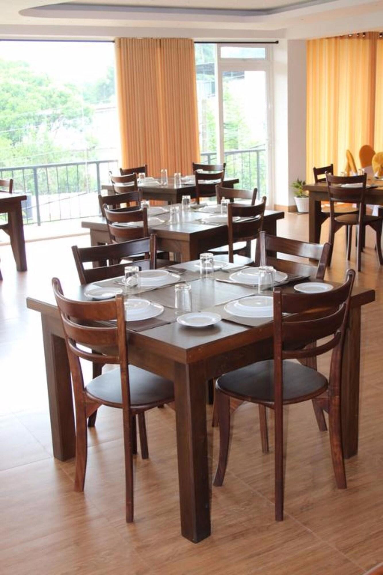 Restaurant Sky View Grand