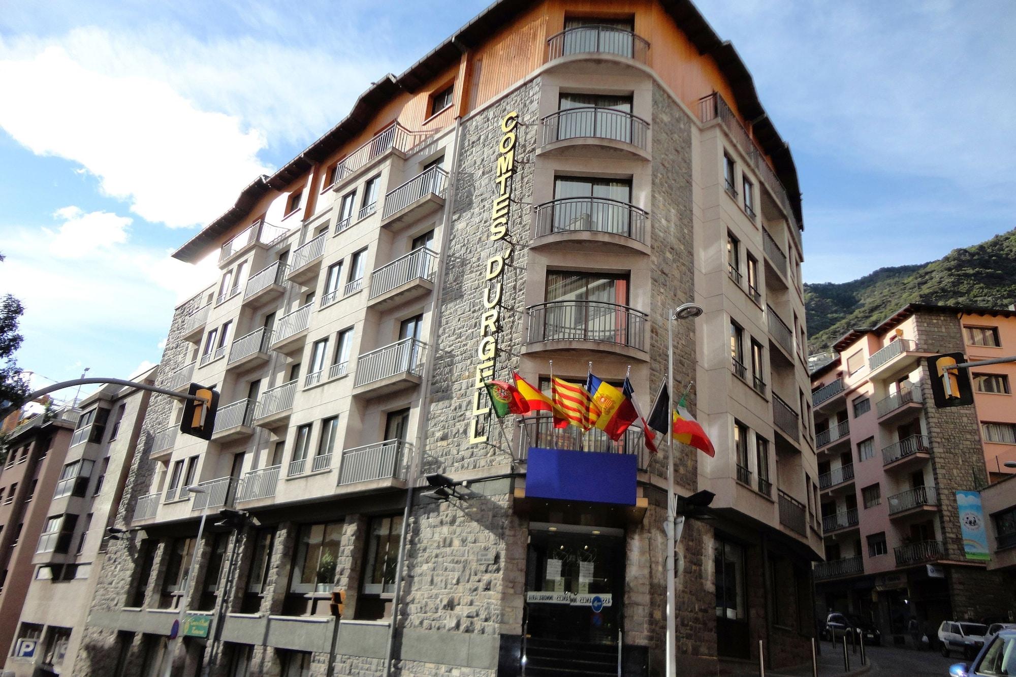 Vista Exterior Hotel Comtes d'Urgell by Nexta