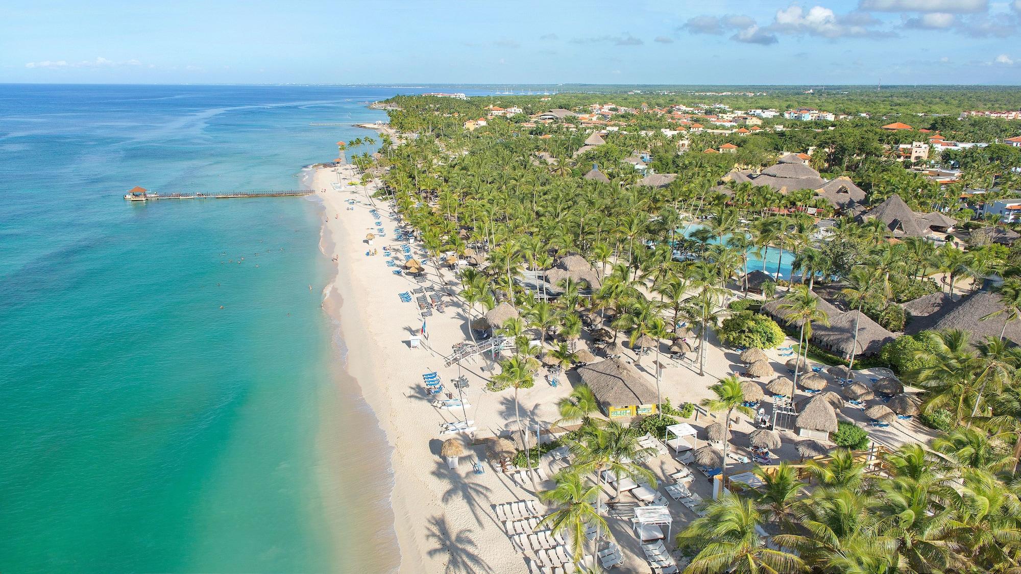 Vista Exterior Catalonia Royal La Romana - All Inclusive - Adults Only