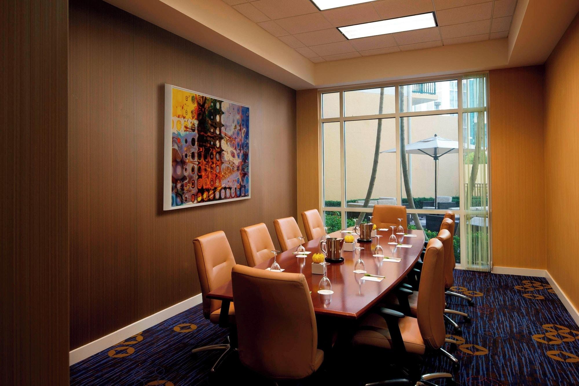 Sala de Reuniones Courtyard by Marriott Miami Dadeland