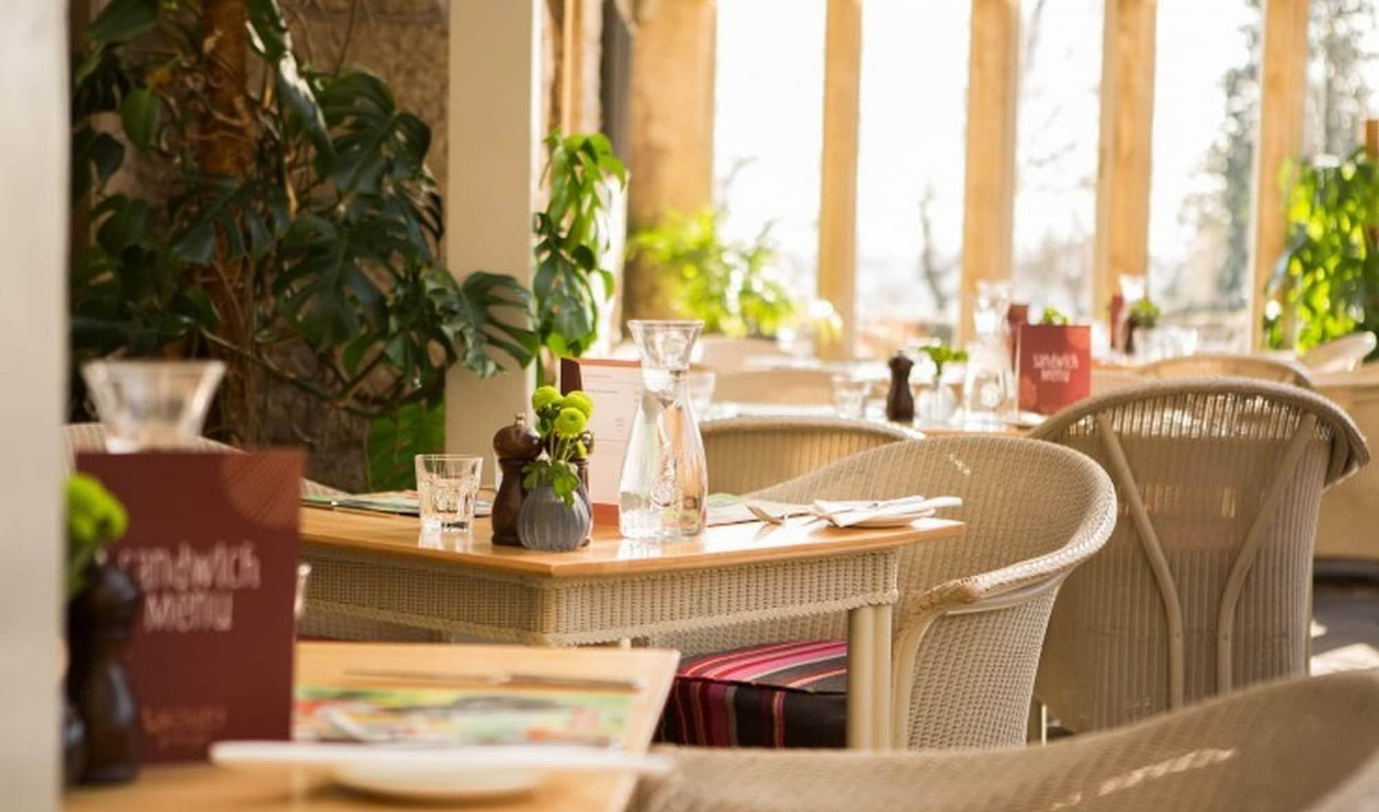 Restaurant Woolley Grange Hotel