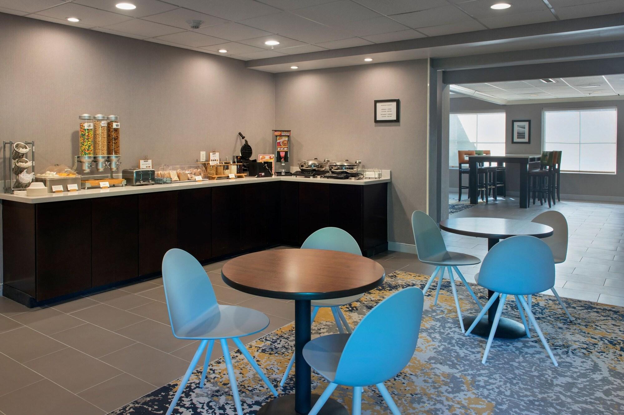 Restaurant TownePlace Suites by Marriott Wilmington Newark/Christiana