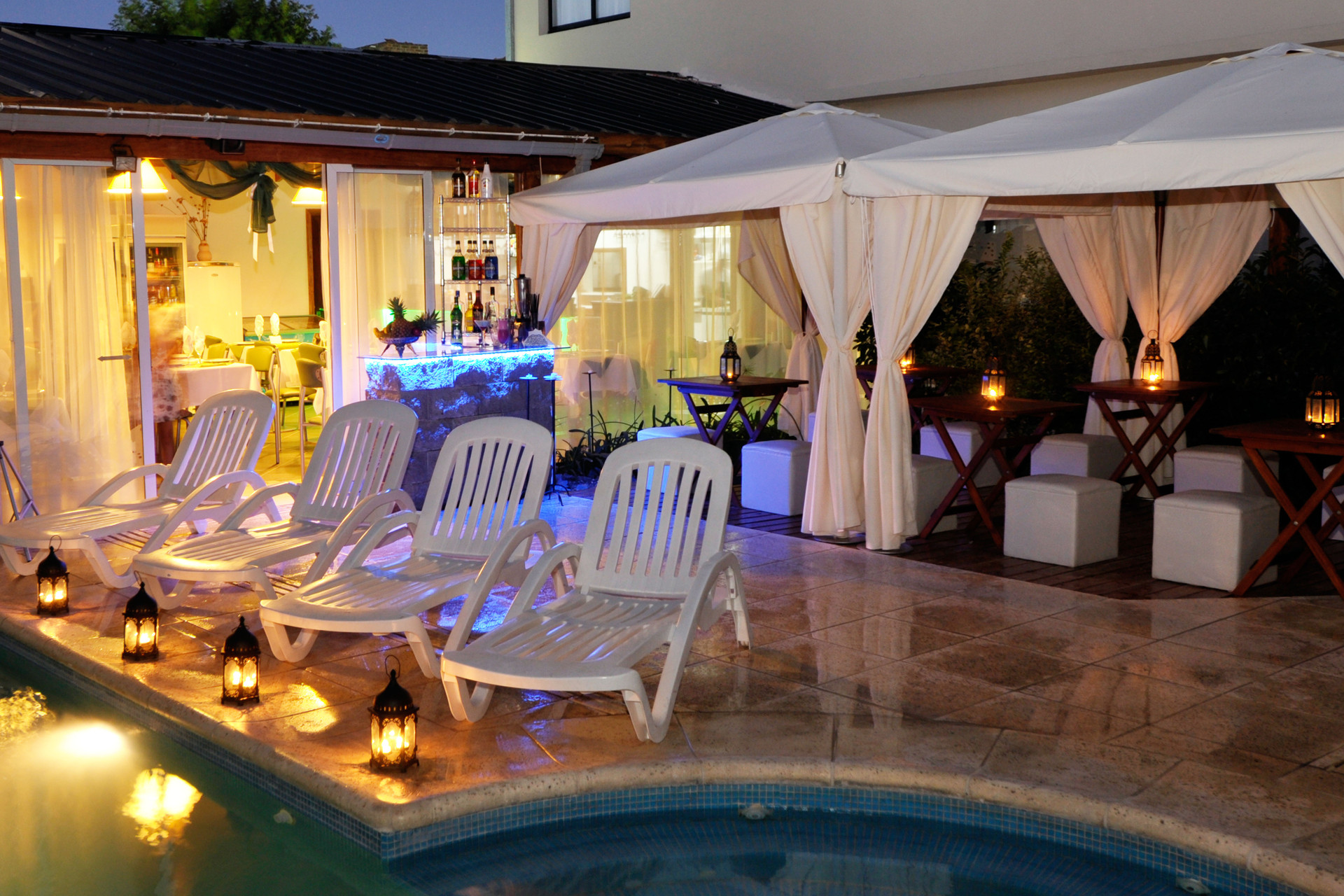 Comodidades del Alojamiento Hotel Bella Costa